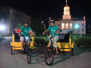 20090613sa-iowa-city-bicycle-rickshaw-icecocabs-DSC08881